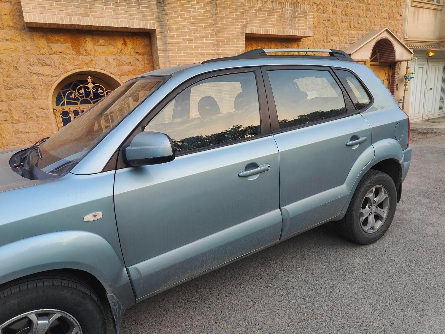 هیوندای توسان 2.7 لیتر - 2009