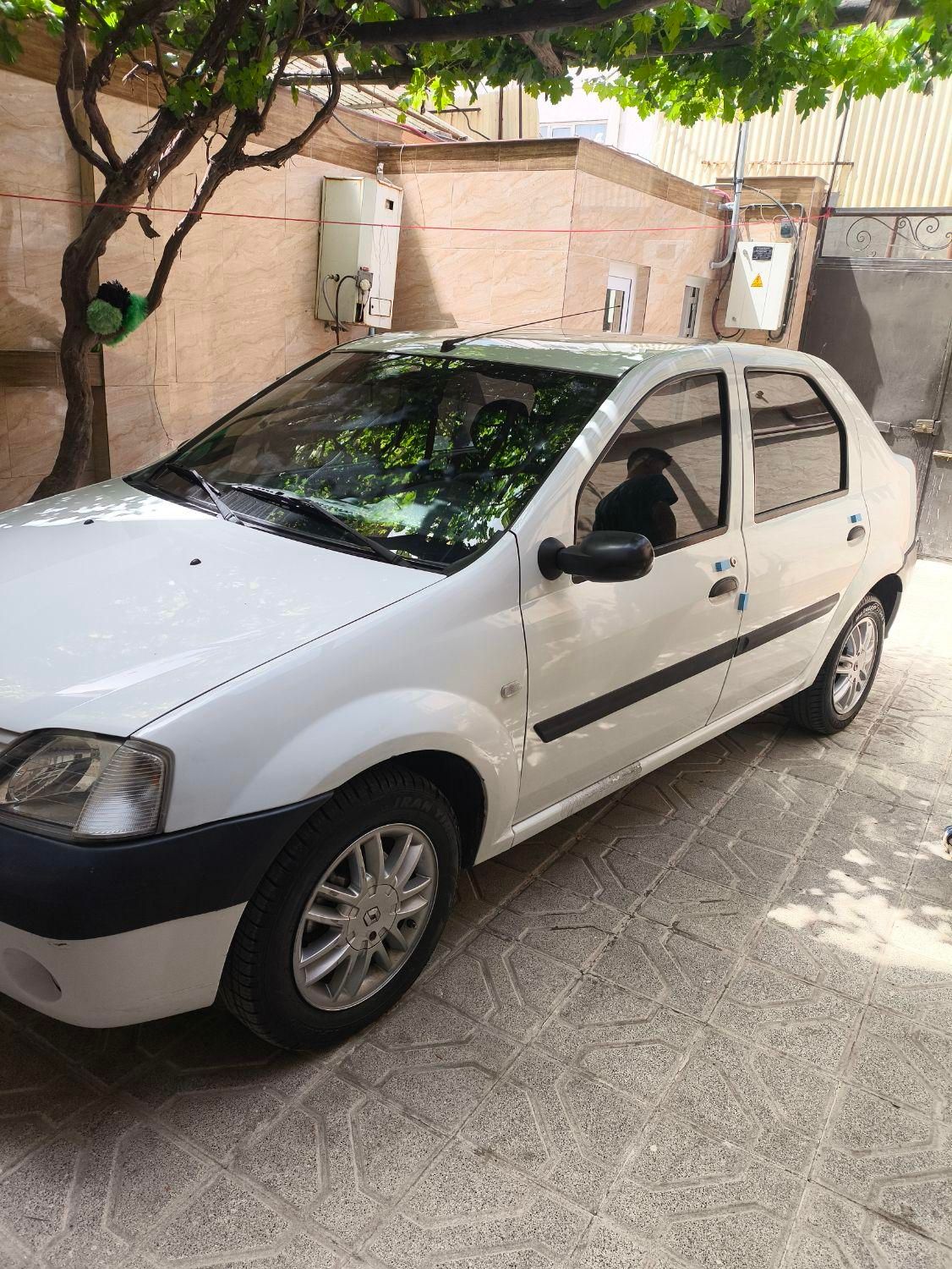خودرو رنو، پارس تندر آگهی ann_17820014