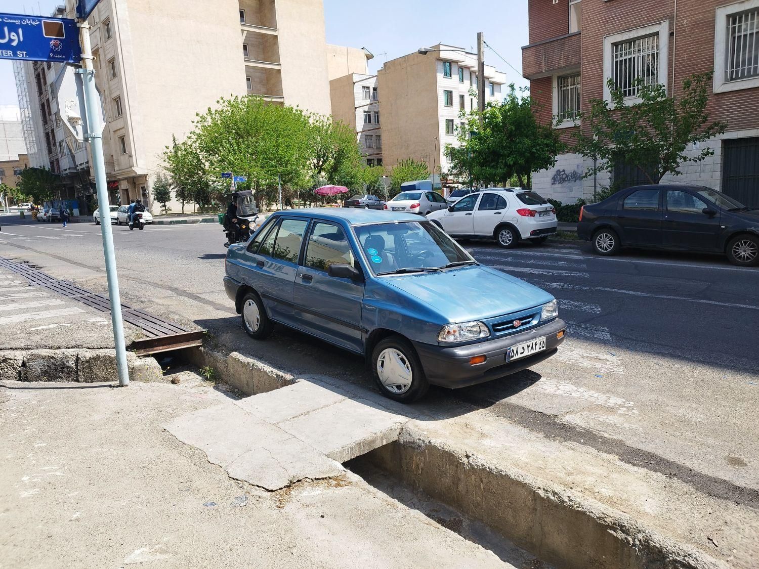 پراید صبا دنده‌ای - 1384