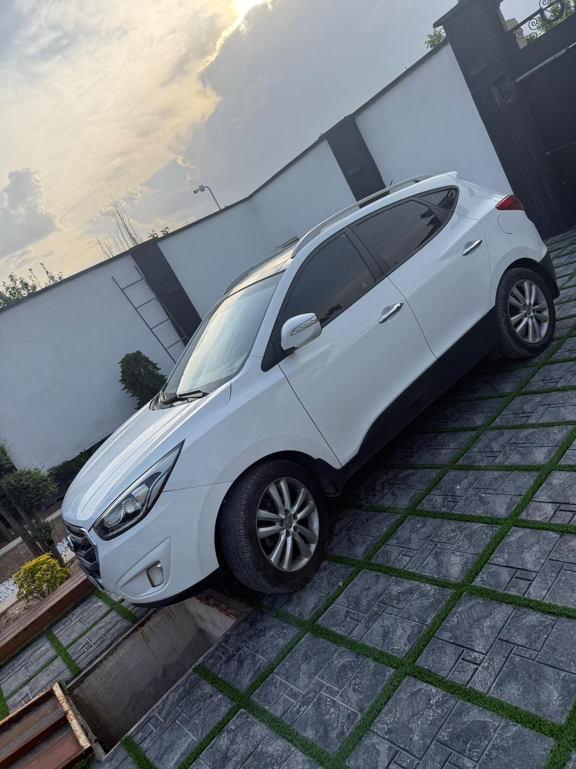 هیوندای توسان 2.4 لیتر - 2014