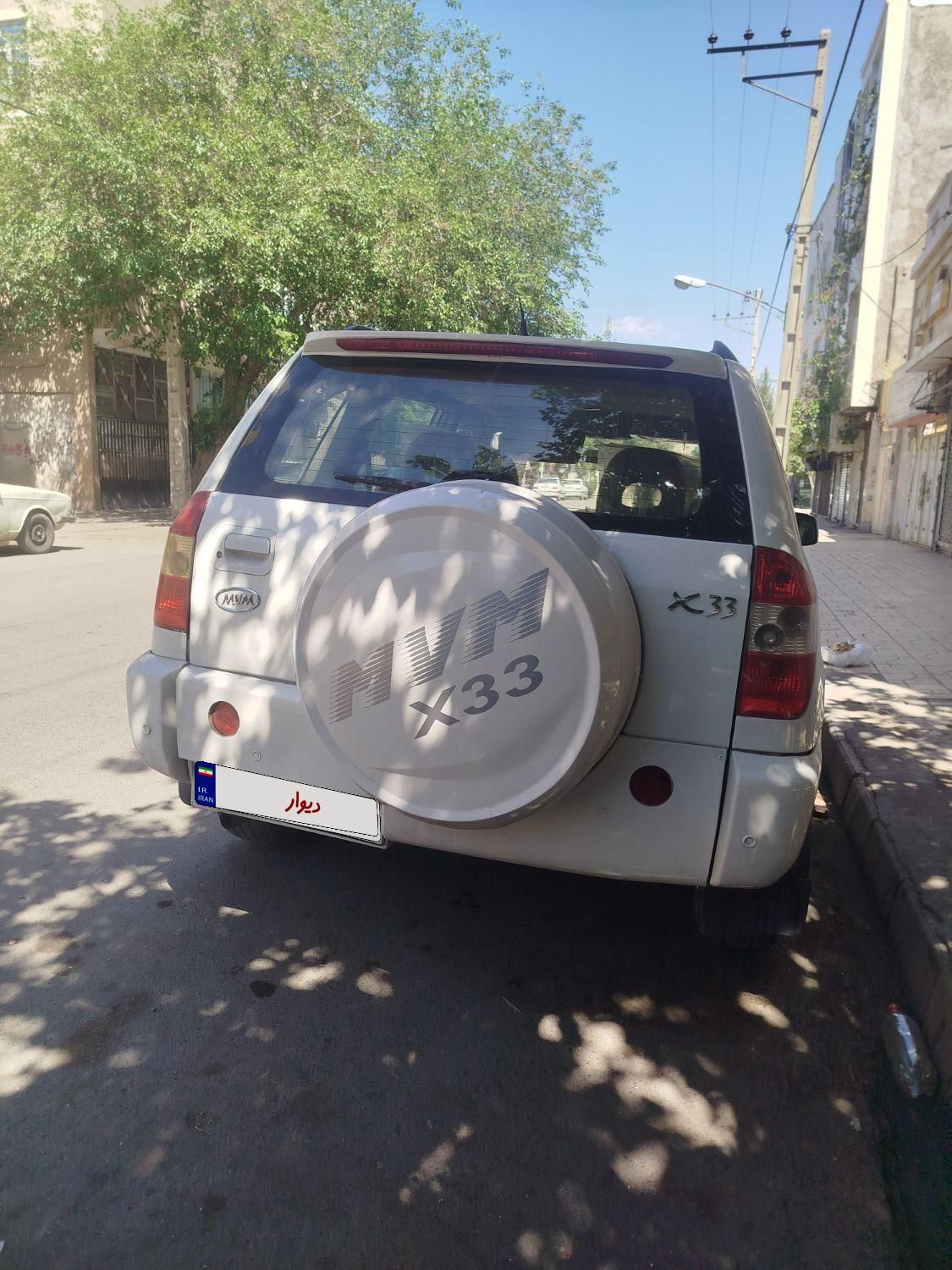 خودرو ام وی ام، X33 آگهی ann_17821233