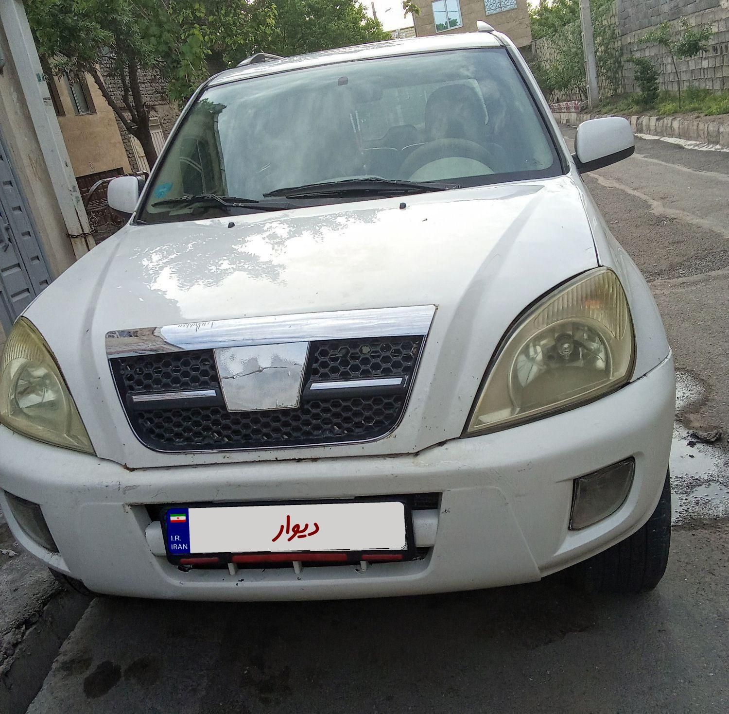 ام وی ام X33 دنده‌ای ساده - 2012