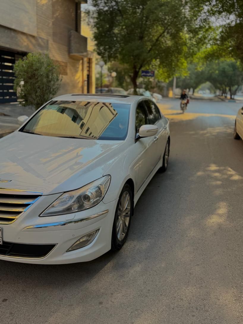 هیوندای جنسیس فول - 2013