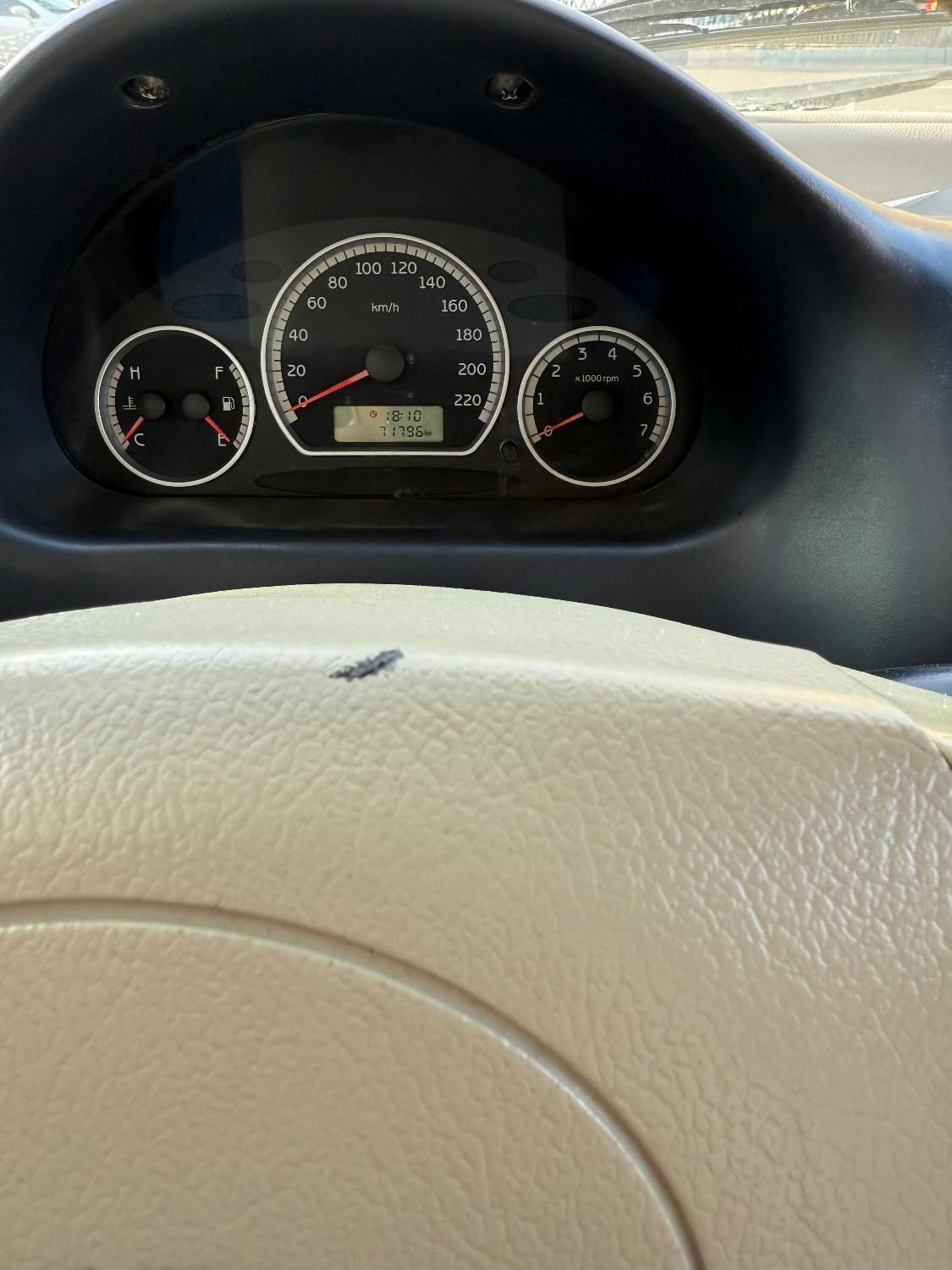 ام وی ام 110 چهار سیلندر دنده ای - 2014