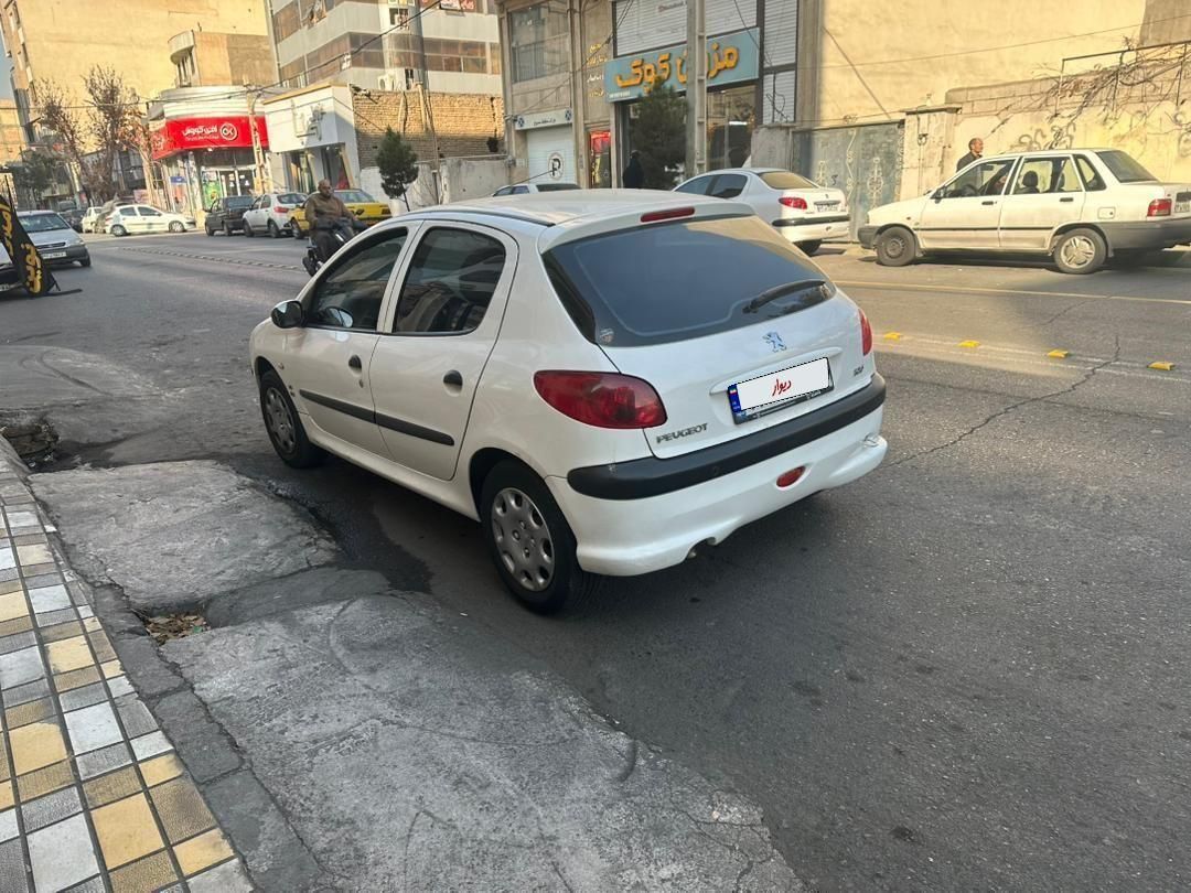 پژو 206 تیپ 5 - 1397