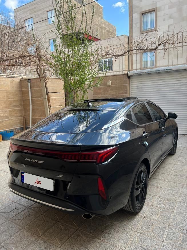 کی ام سی J7 اتوماتیک - 2023