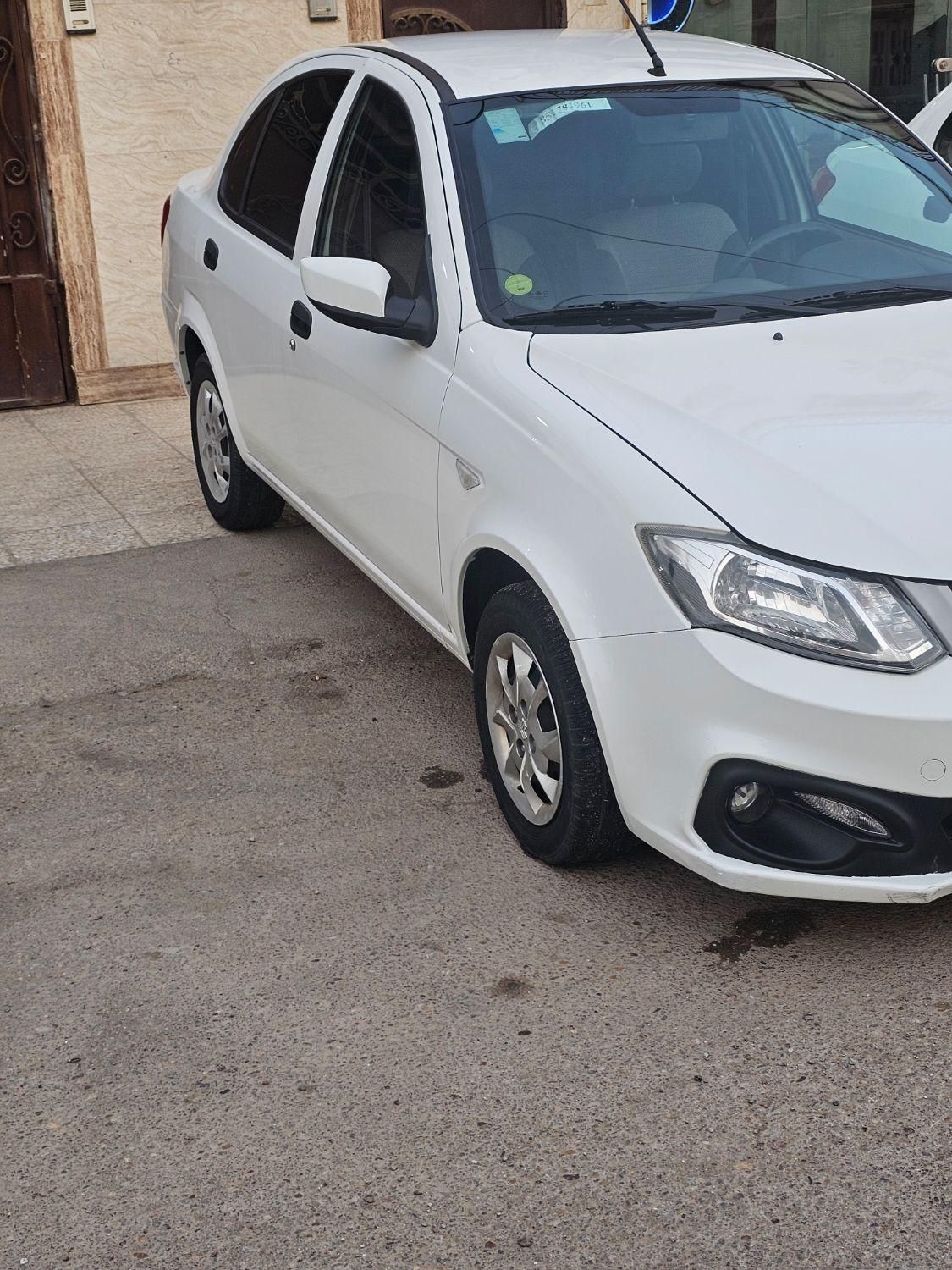 ساینا S دنده ای بنزینی - 1401