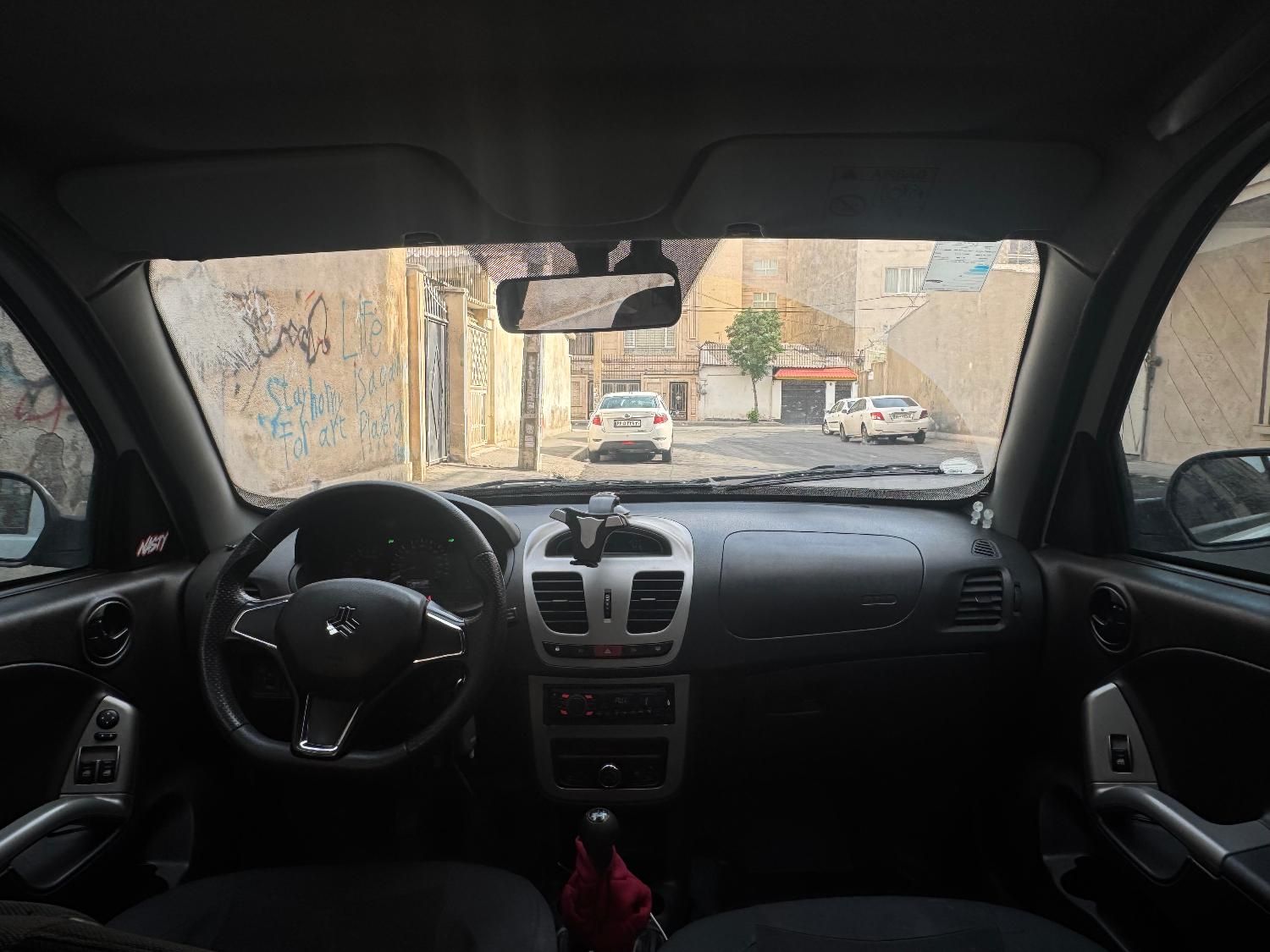ساینا S دنده ای بنزینی - 1402