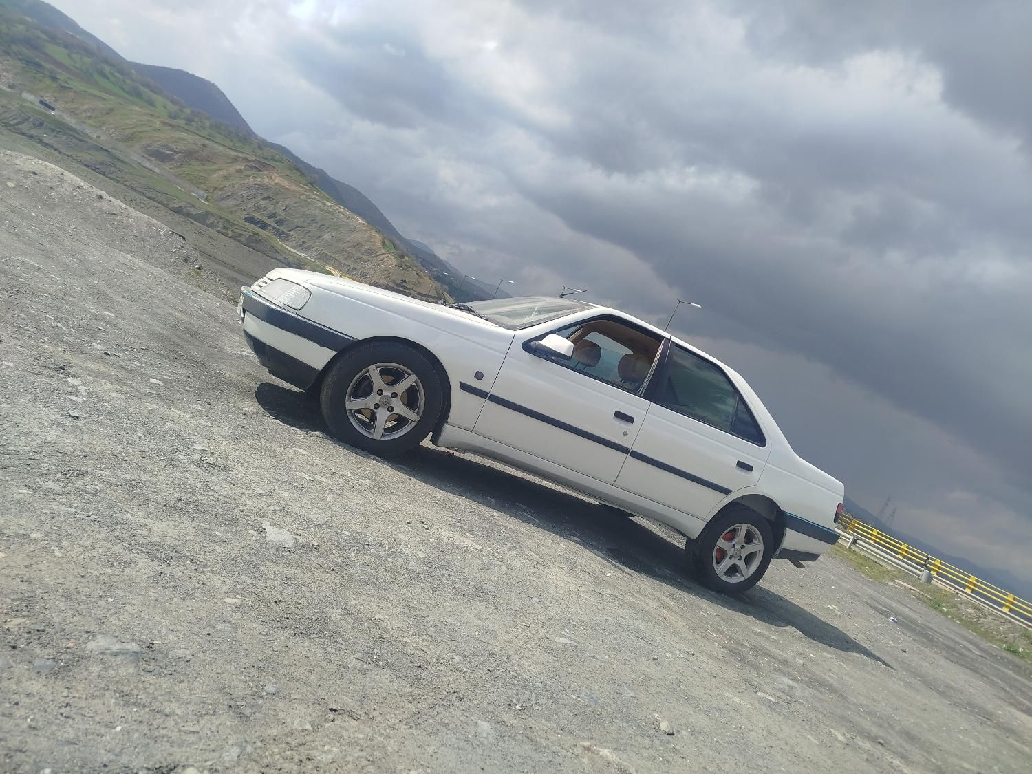 پژو 405 بنزینی GLX - TU5 - 1390