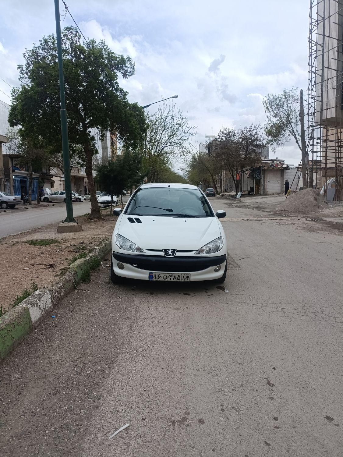 پژو 206 تیپ 2 - 1395