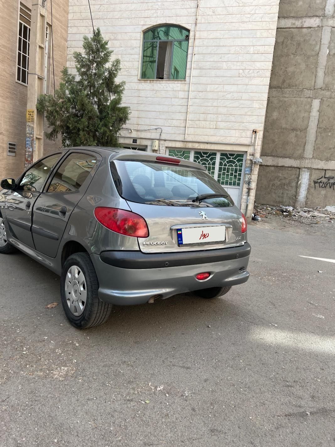 پژو 206 تیپ 5 - 1396