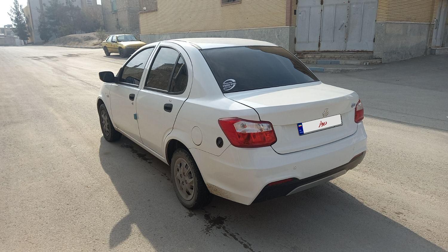 ساینا S دنده ای بنزینی - 1403