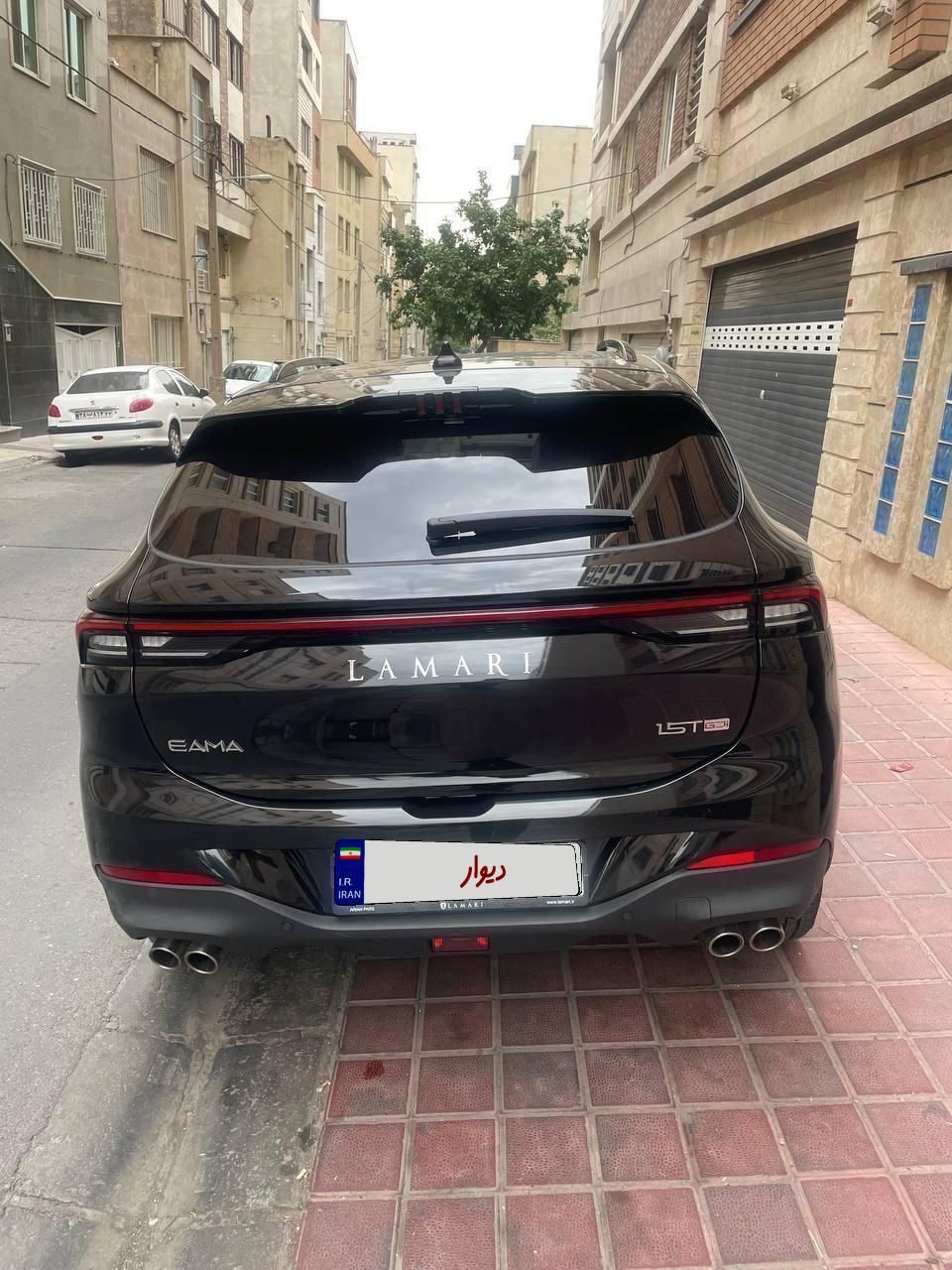 خودرو لاماری، ایما آگهی ann_17833065