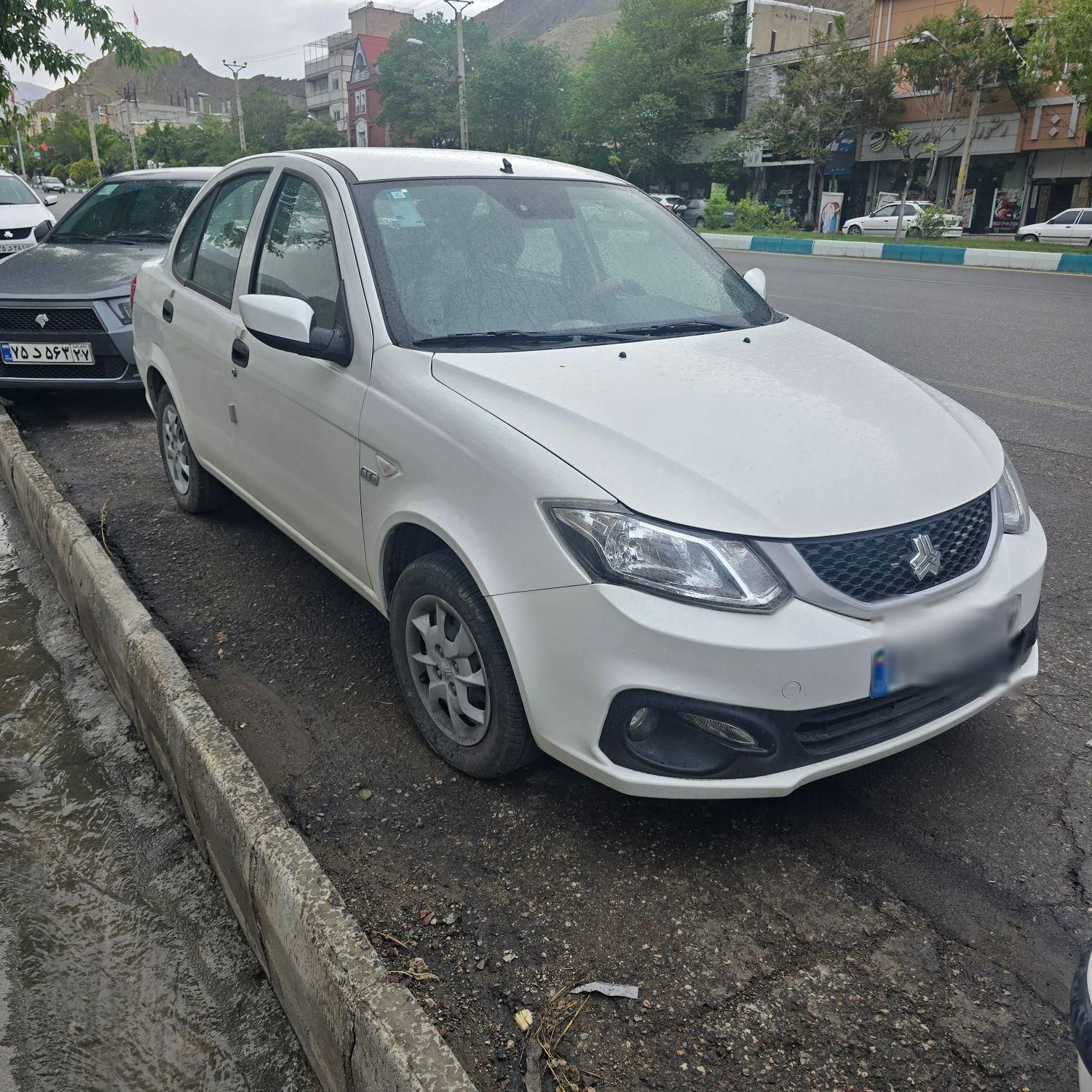 ساینا S دنده ای بنزینی - 1403