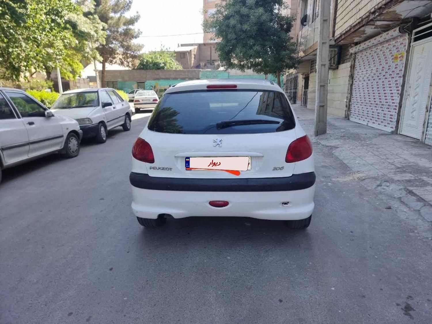 پژو 206 تیپ 5 - 1393