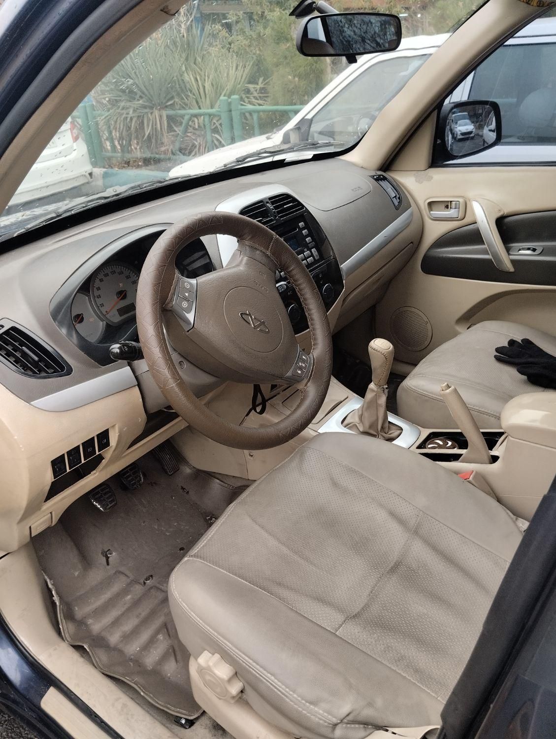 خودرو ام وی ام، X33 آگهی ann_17835837
