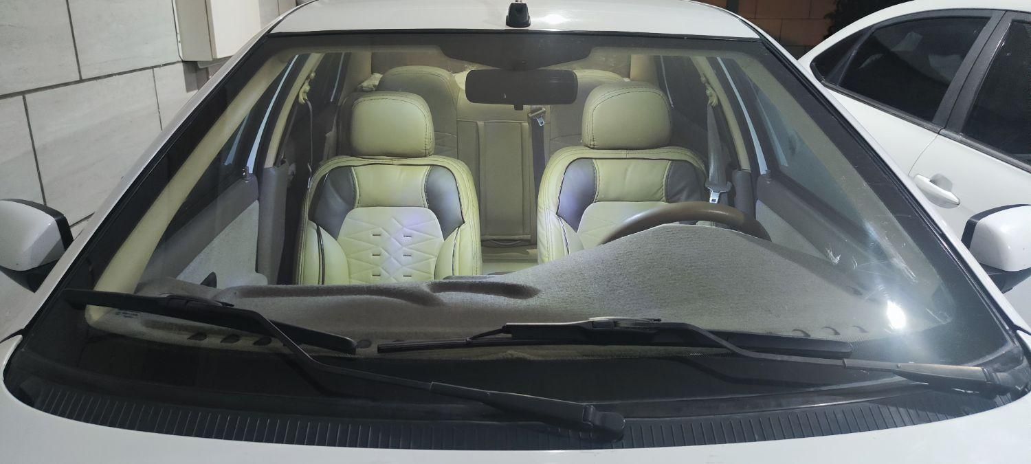 سمند LX XU7 - 1395
