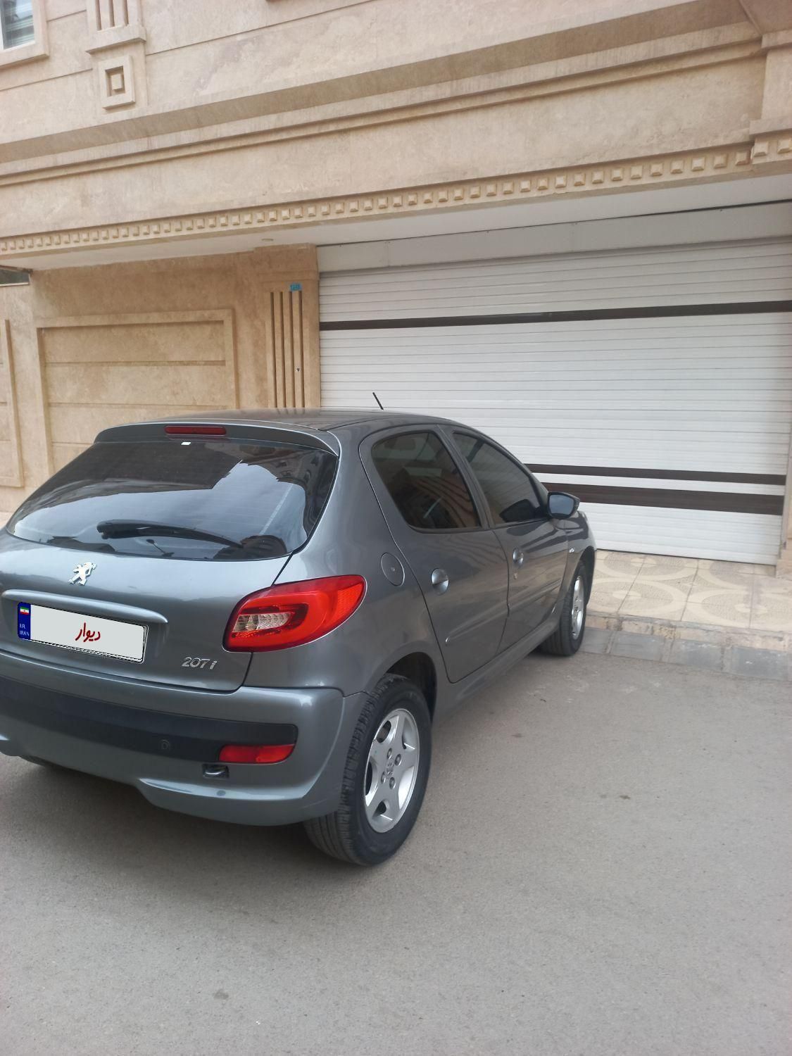 پژو 207 اتوماتیک - 1396