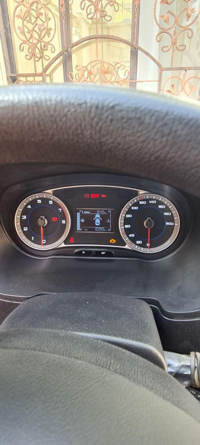 ساینا S دنده ای بنزینی - 1402