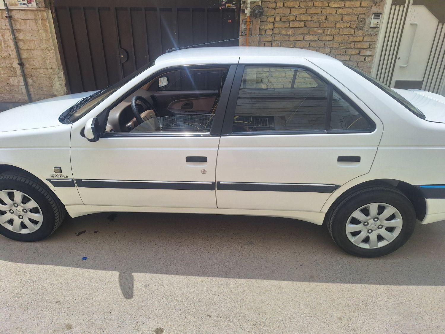 پژو 405 SLX دوگانه سوز XU7 - 1390