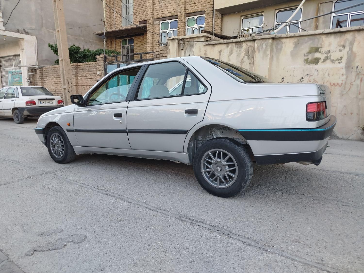 پژو 405 GLX - 1389