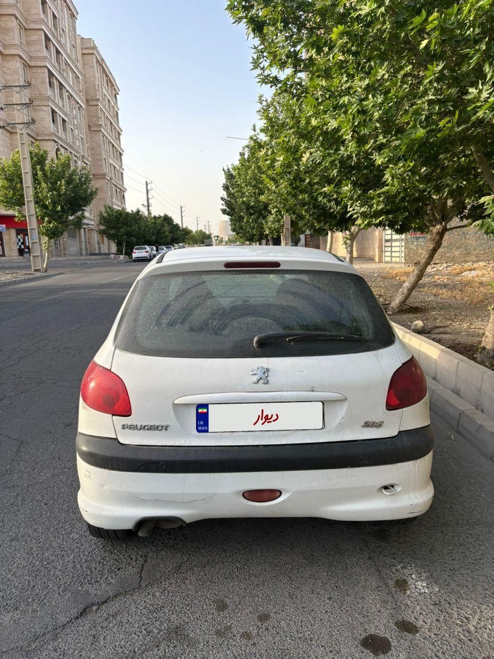 پژو 206 تیپ 2 - 1395
