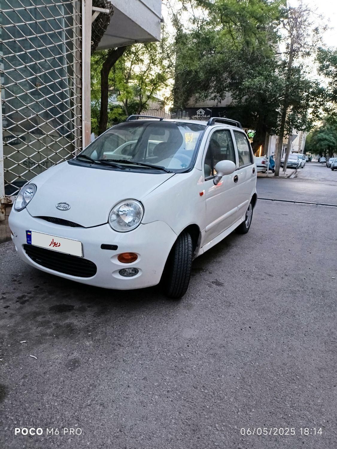 ام وی ام 110 چهار سیلندر دنده ای - 2012