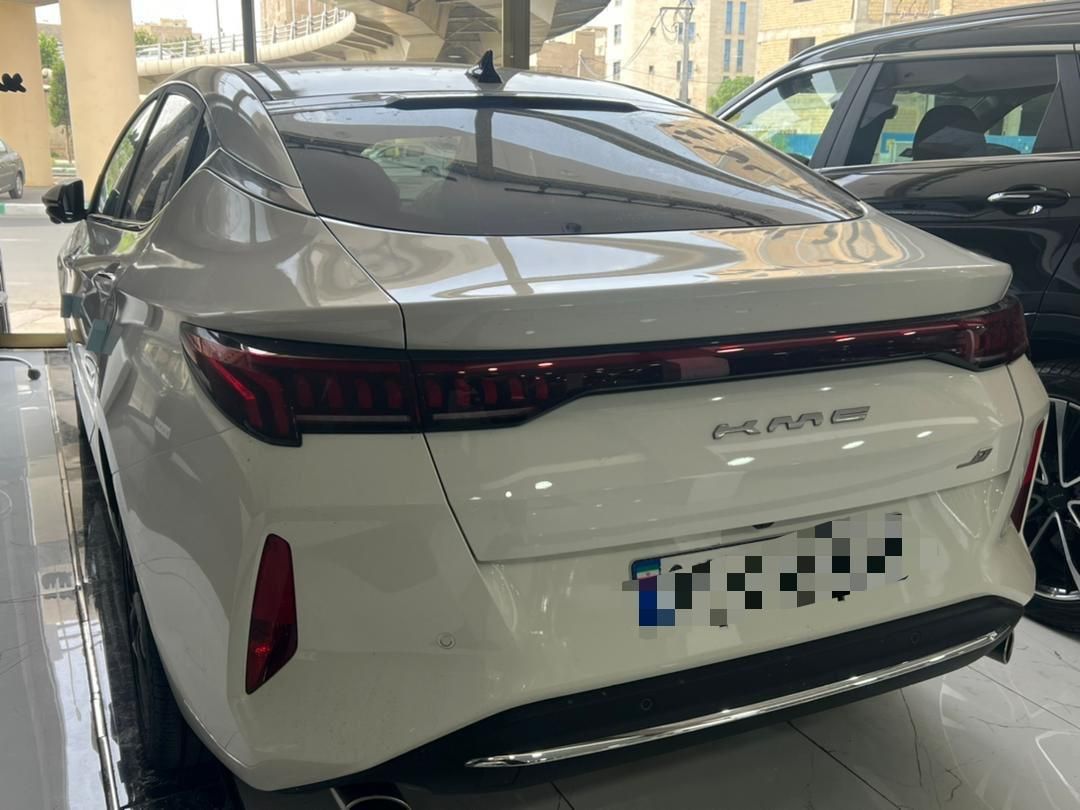کی ام سی J7 اتوماتیک - 2025