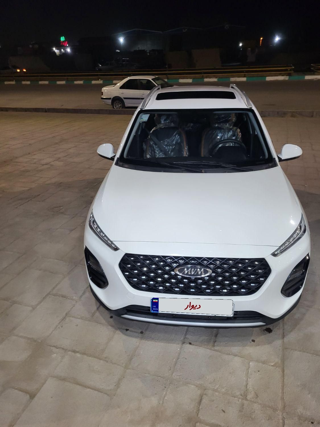 ام وی ام X22 دنده ای اسپرت لاکچری - 2024