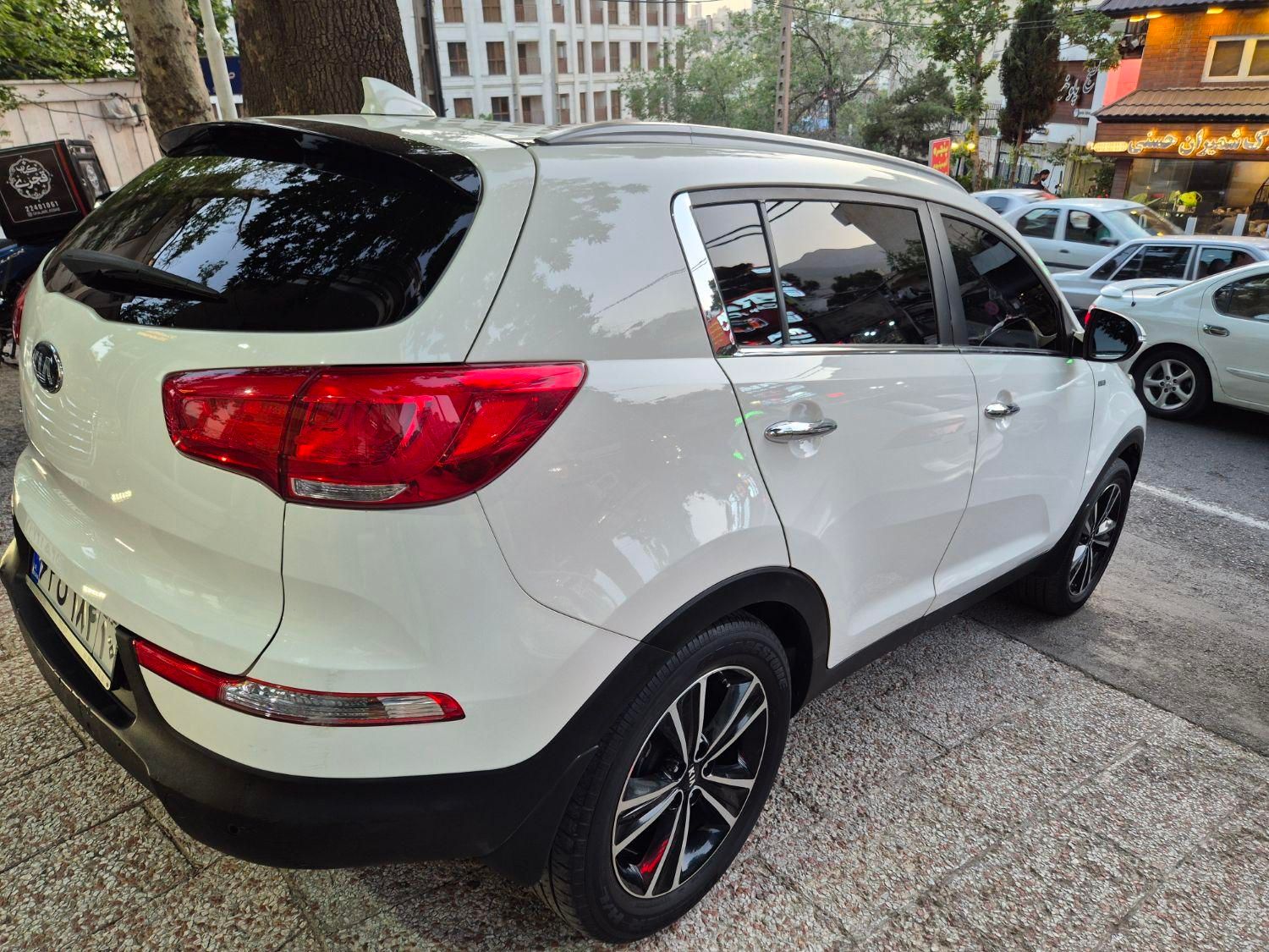 کیا اسپورتیج 4 سیلندر 2400cc - 2015
