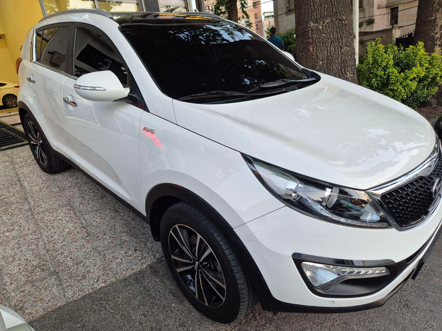کیا اسپورتیج 4 سیلندر 2400cc - 2015
