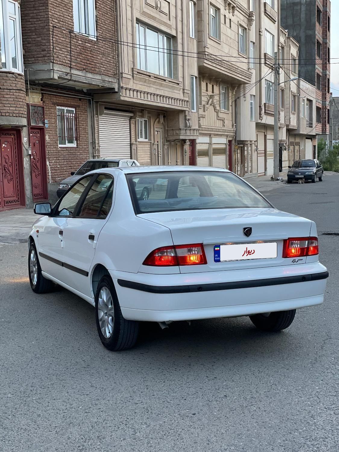 سمند LX XU7 - 1395