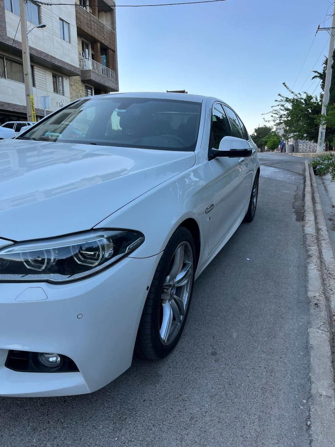 ب ام و سری 5 528i - 2015