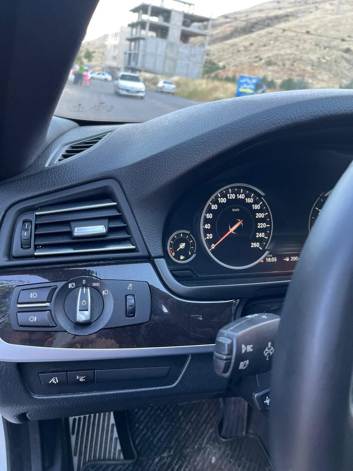 ب ام و سری 5 528i - 2015