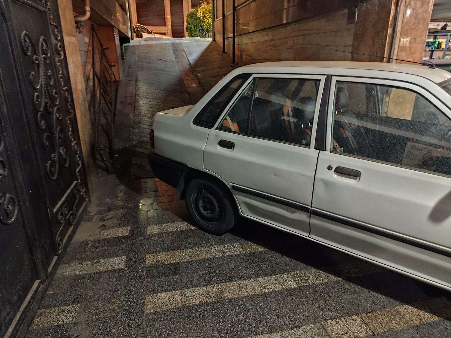 پراید 131 SE - 1392