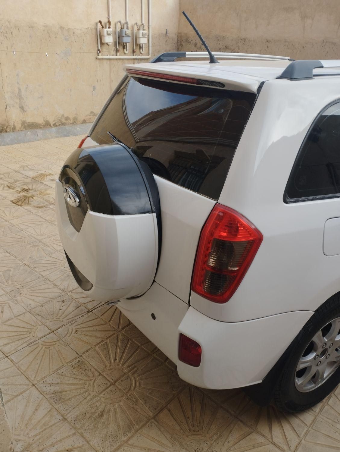 ام وی ام X33 دنده‌ای ساده - 2014