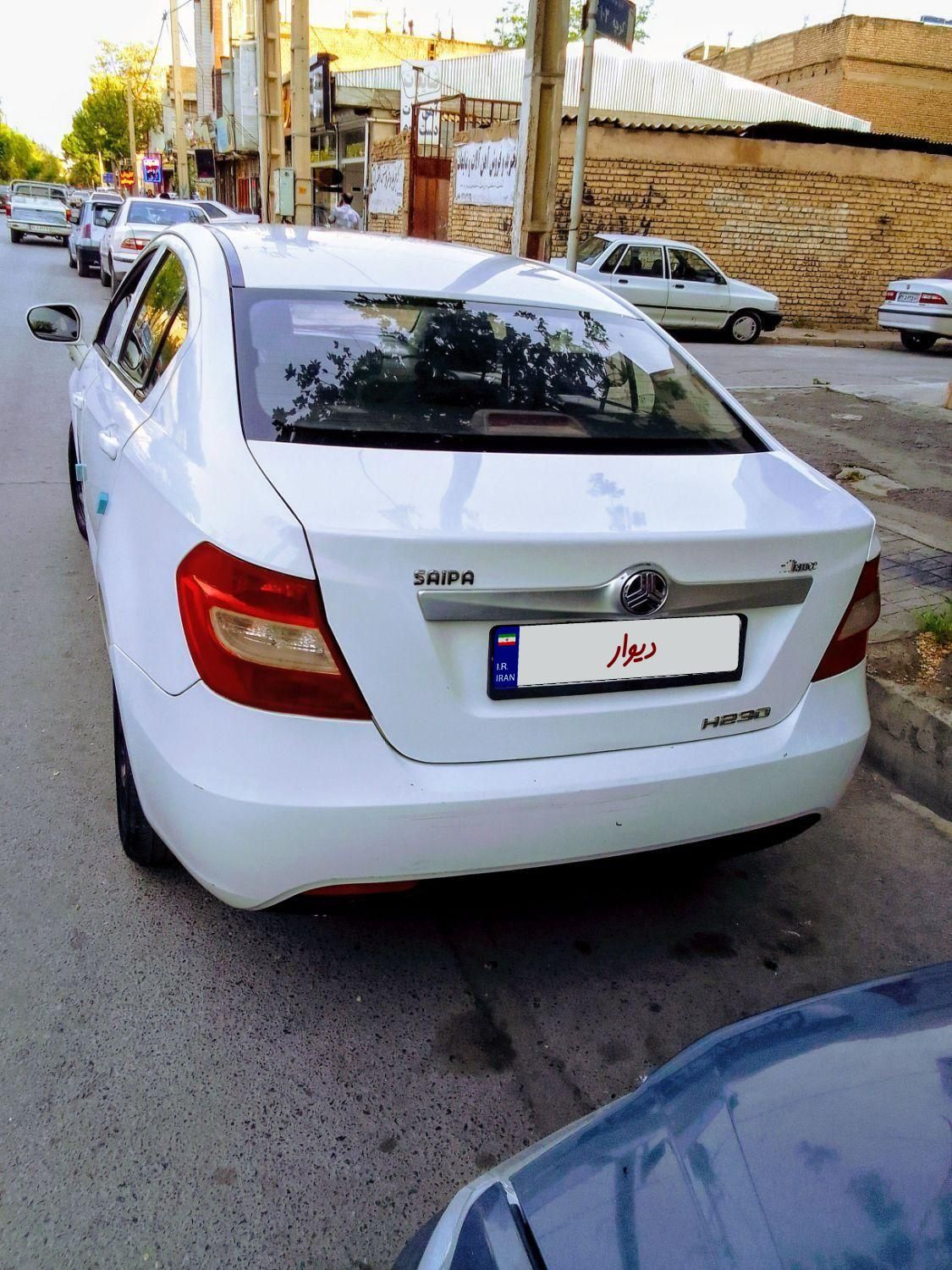 برلیانس H230 دنده‌ای - 2015