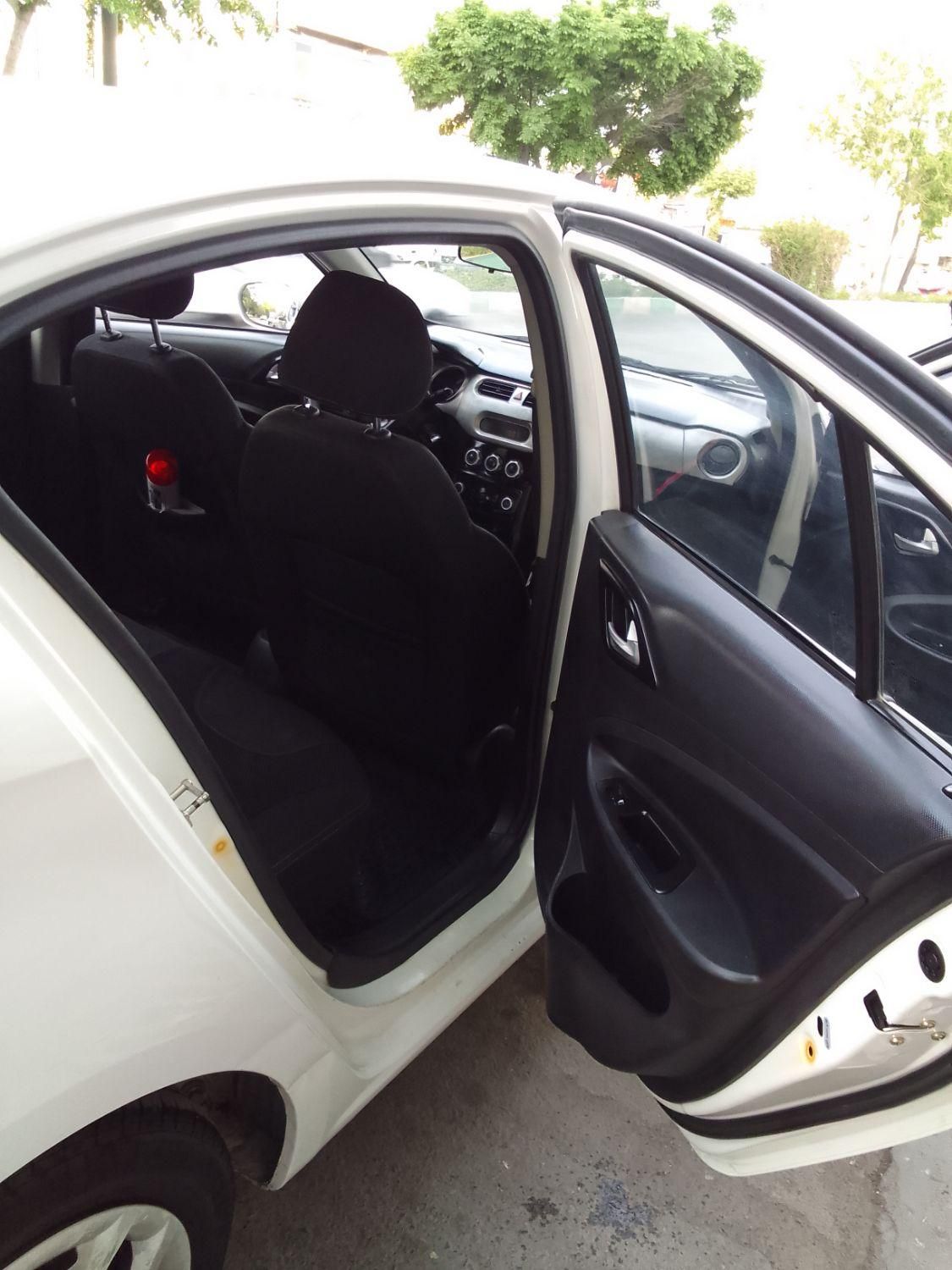 برلیانس H230 دنده‌ای - 2015