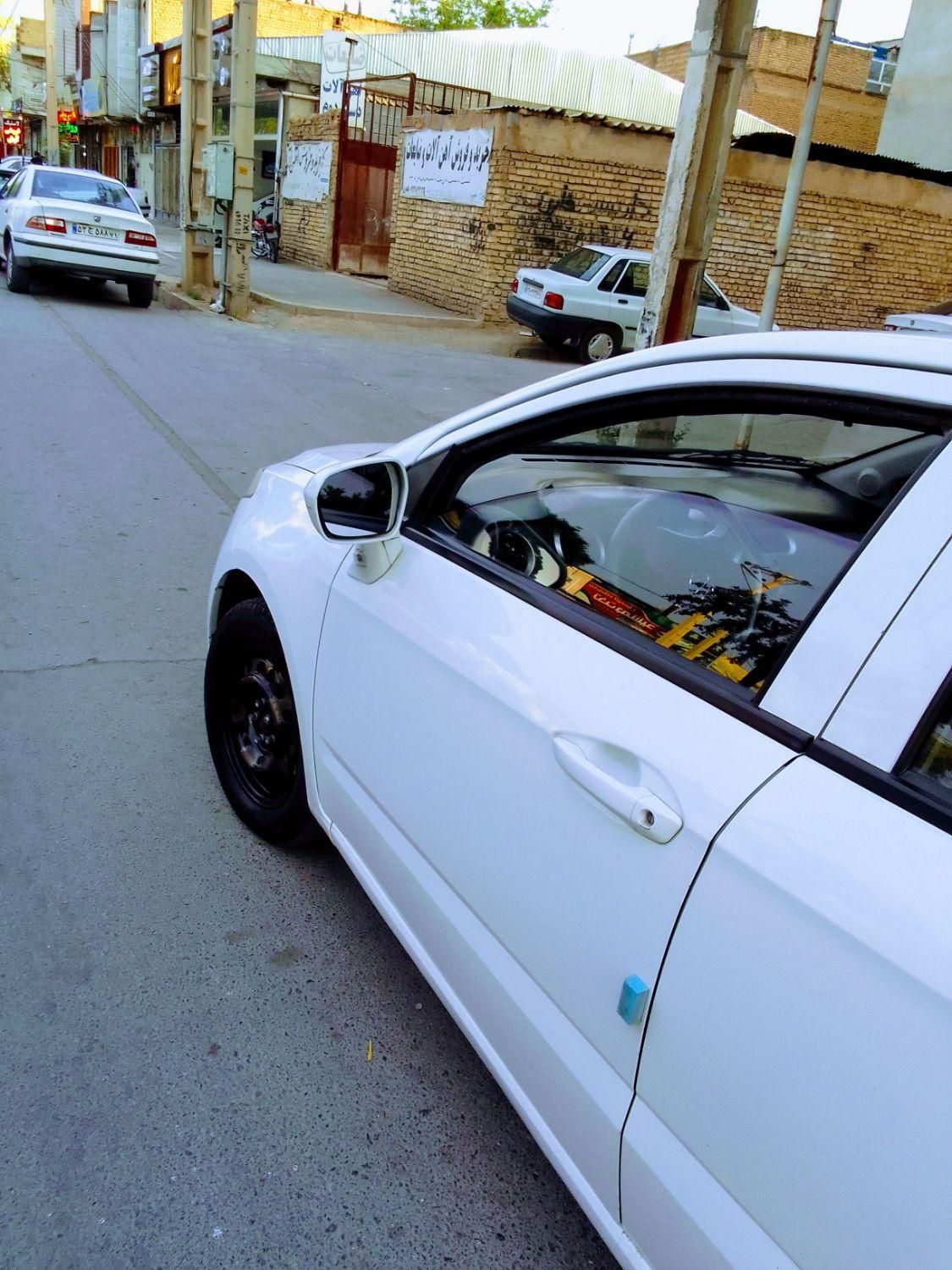 خودرو برلیانس، H230 آگهی ann_17840927