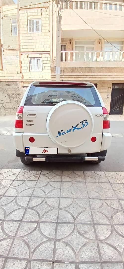 ام وی ام X33 دنده‌ای ساده - 2012