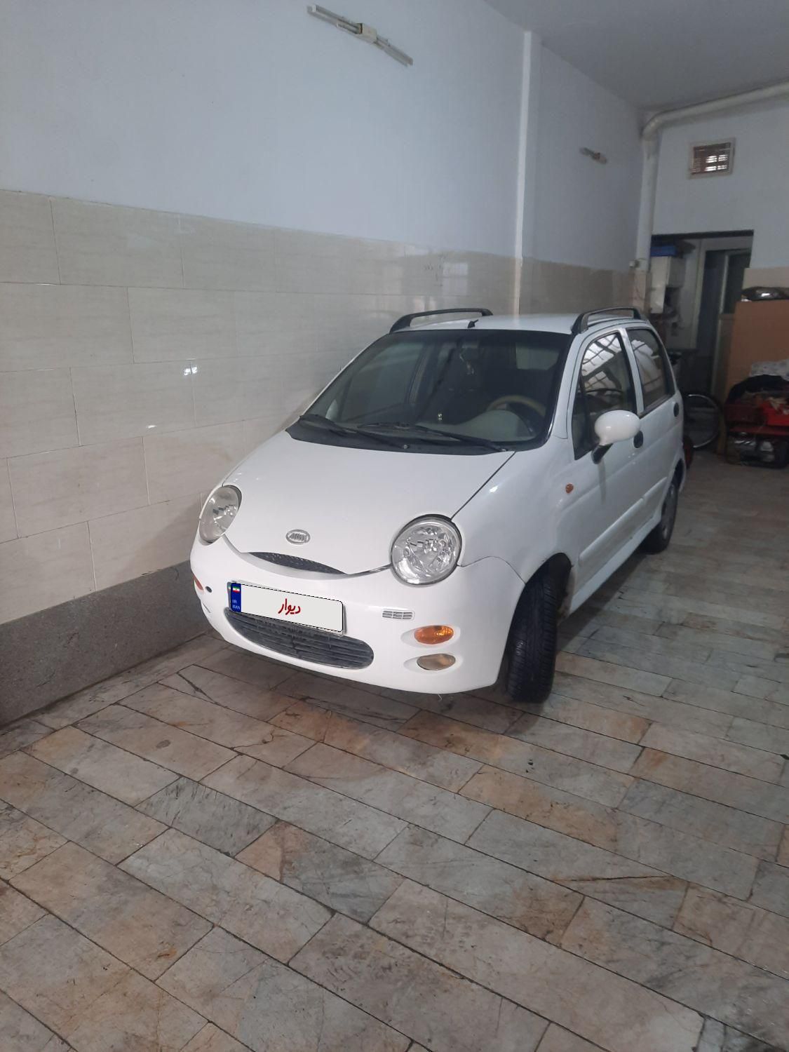 ام وی ام 110 چهار سیلندر دنده ای - 2012