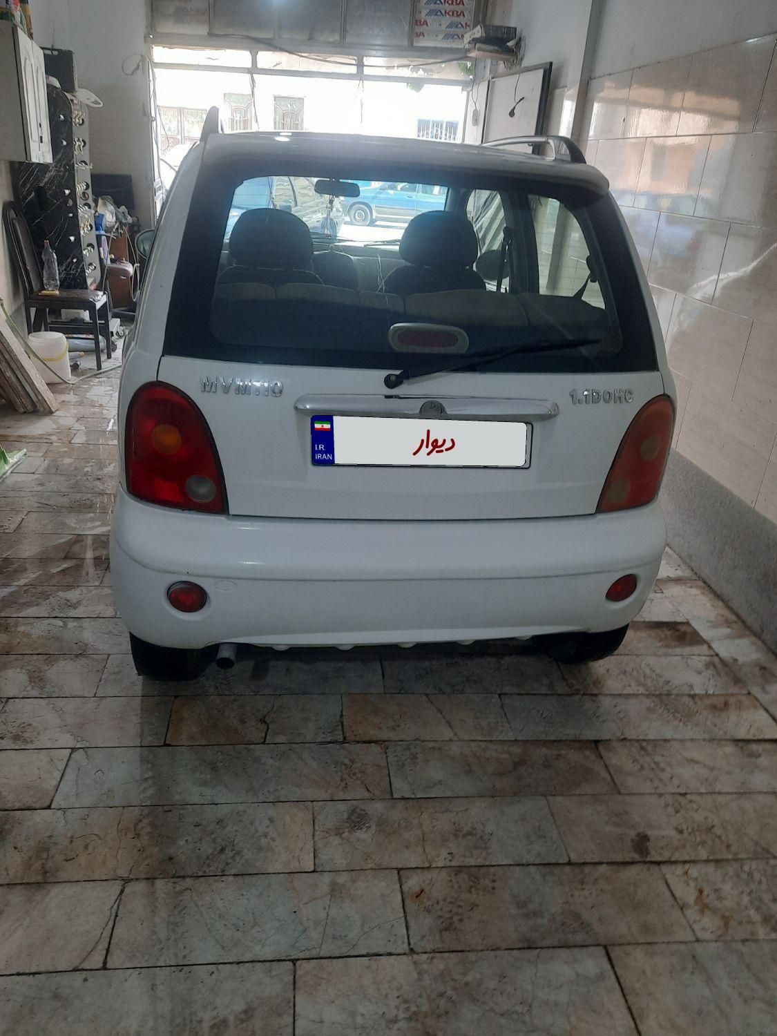 ام وی ام 110 چهار سیلندر دنده ای - 2012