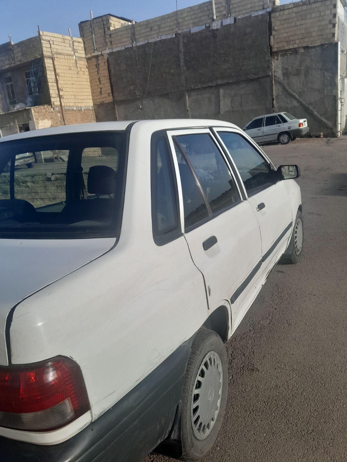 پراید صبا دنده‌ای - 1383