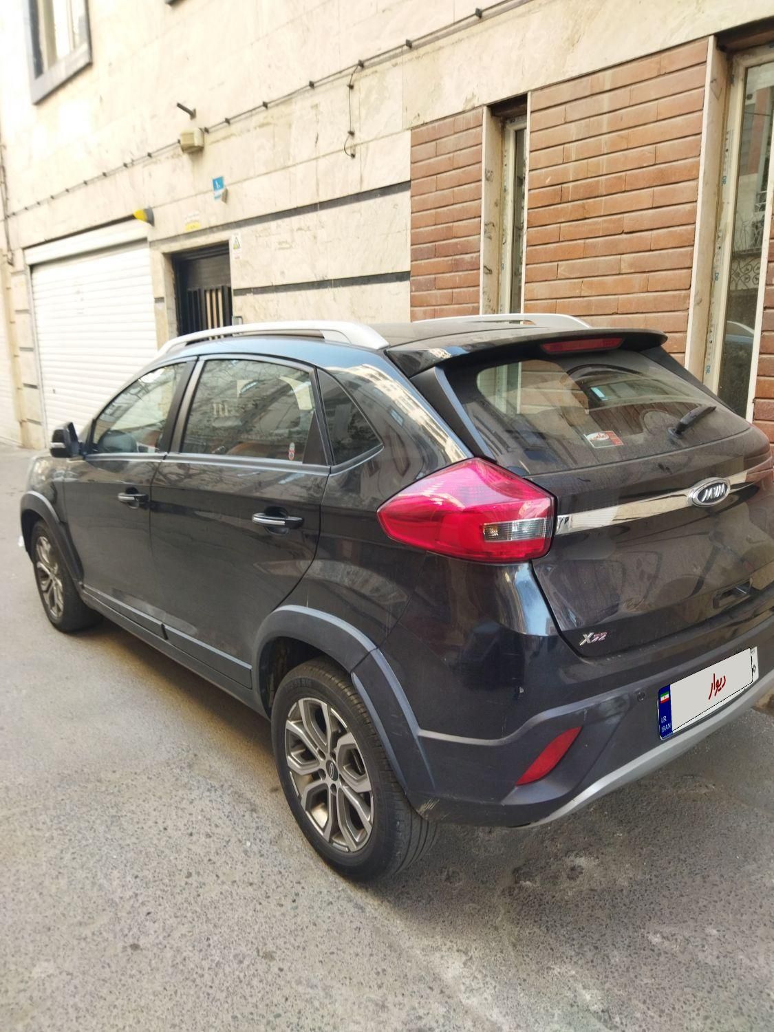 خودرو ام وی ام، X22 آگهی ann_17843229