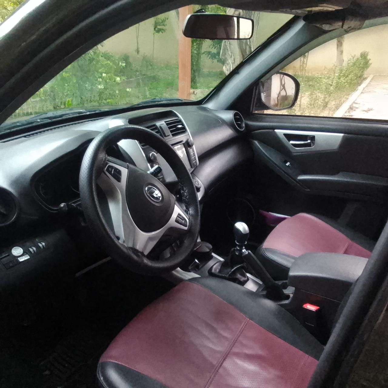 لیفان X60 دنده‌ای - 2015