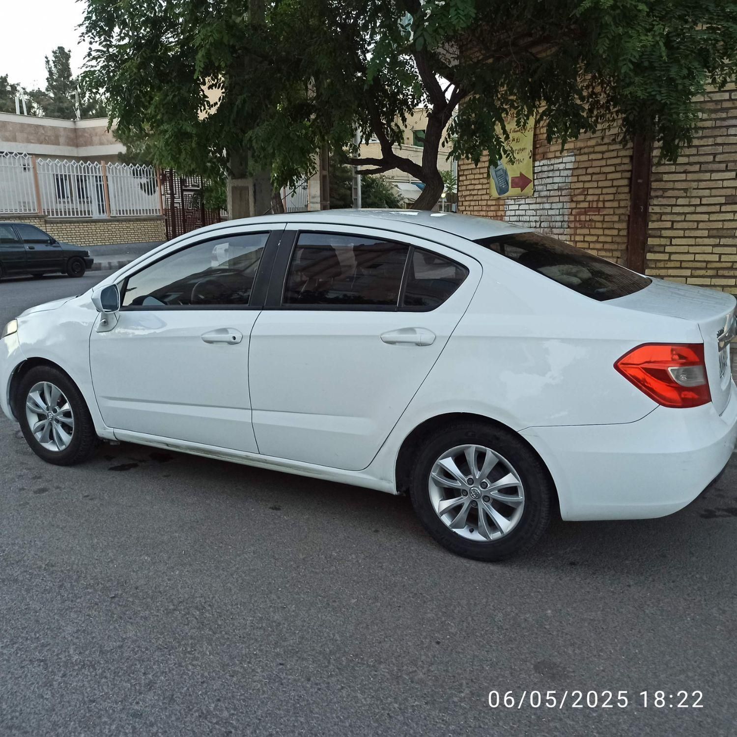 خودرو برلیانس، H230 آگهی ann_17843991