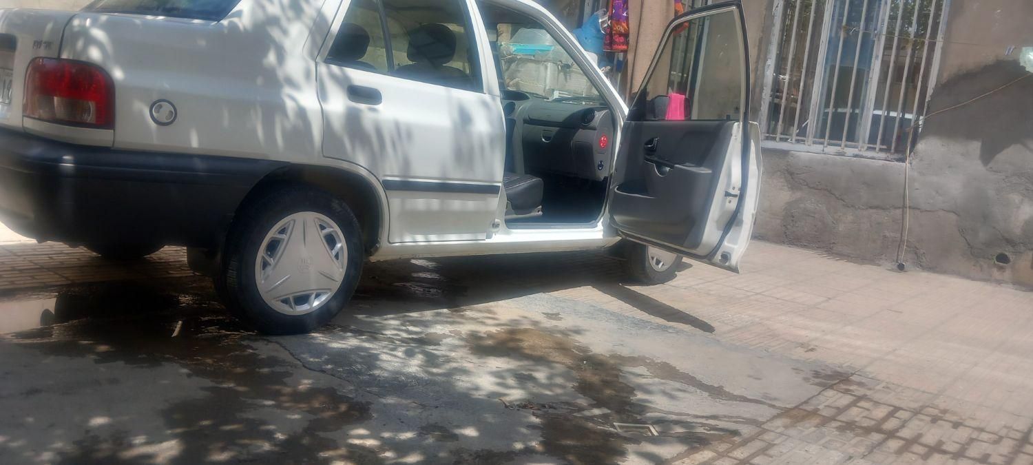 پراید صبا دنده‌ای - 1390