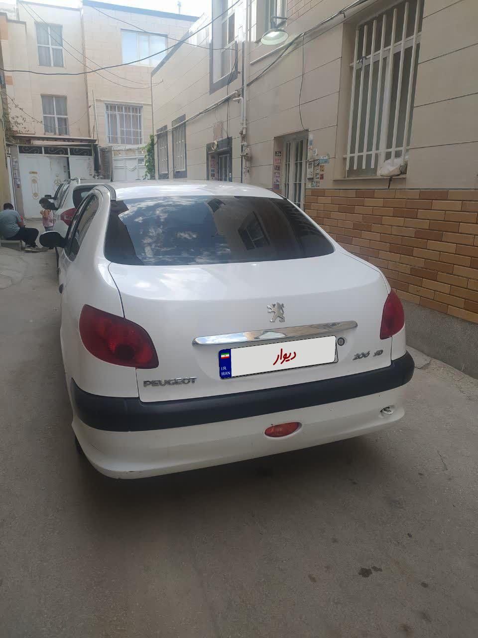 پژو 206 تیپ 5 - 1390