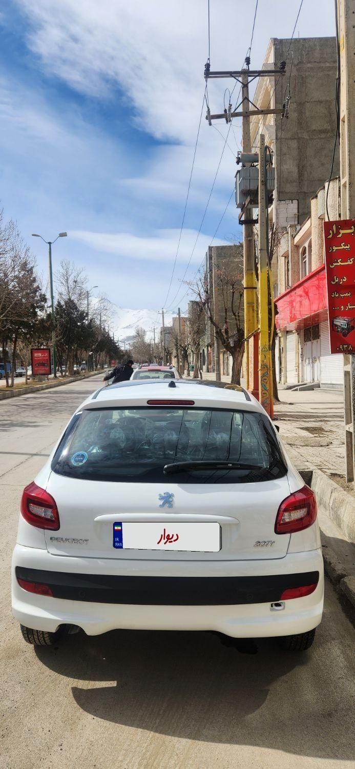 پژو 207 اتوماتیک TU5P - 1403