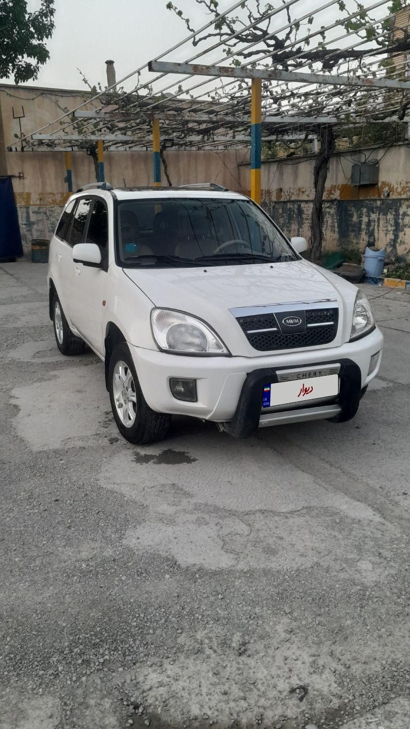 ام وی ام X33 دنده‌ای ساده - 2012